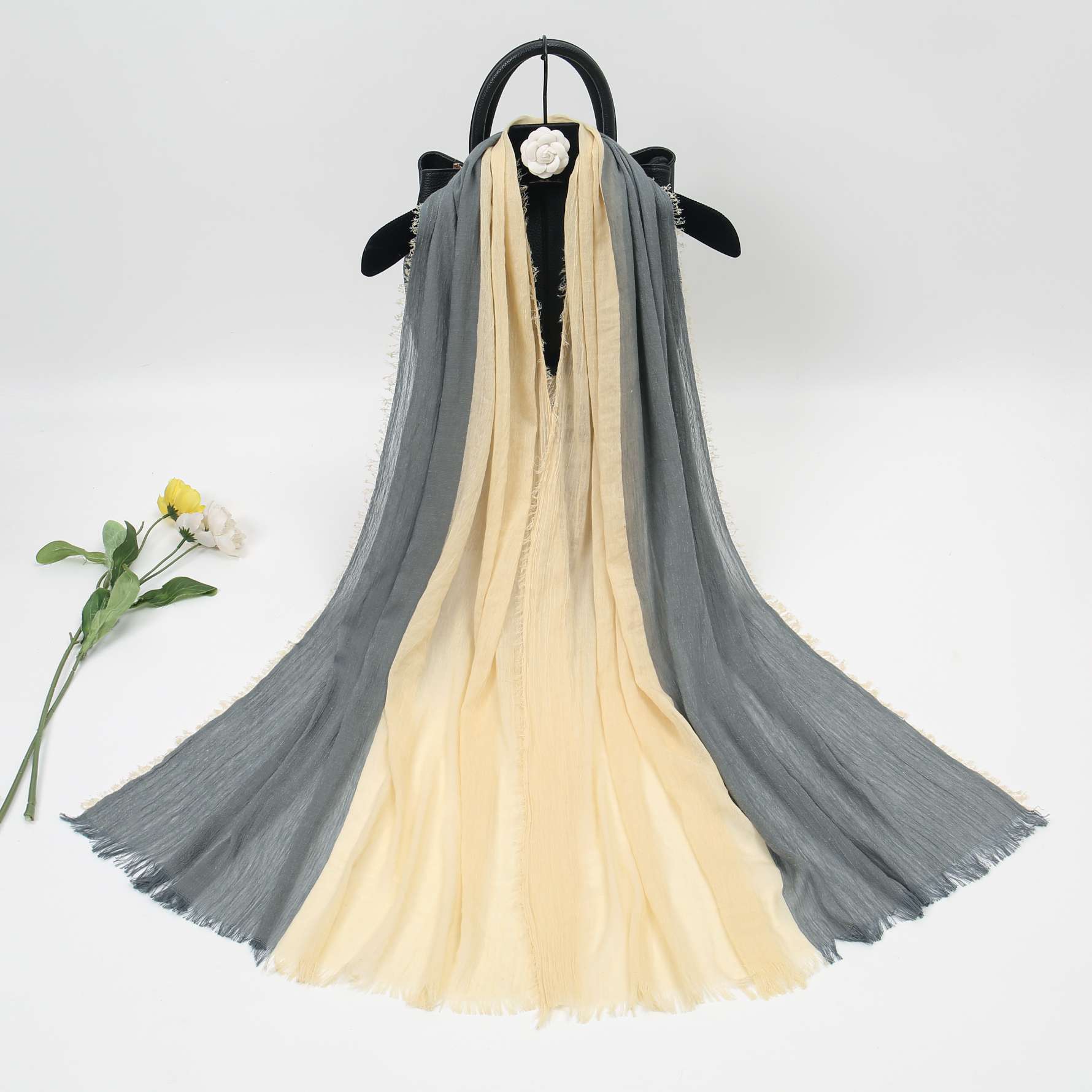 Muslim headscarf, scarf, wool scarf detail image 6