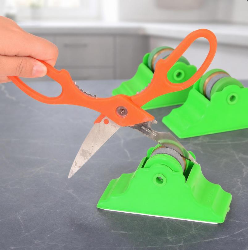 Kitchen round roller whetstone, a small and convenient household kitchen knife and scissors sharpening stone, a manual quick knife sharpening wonder detail image 5