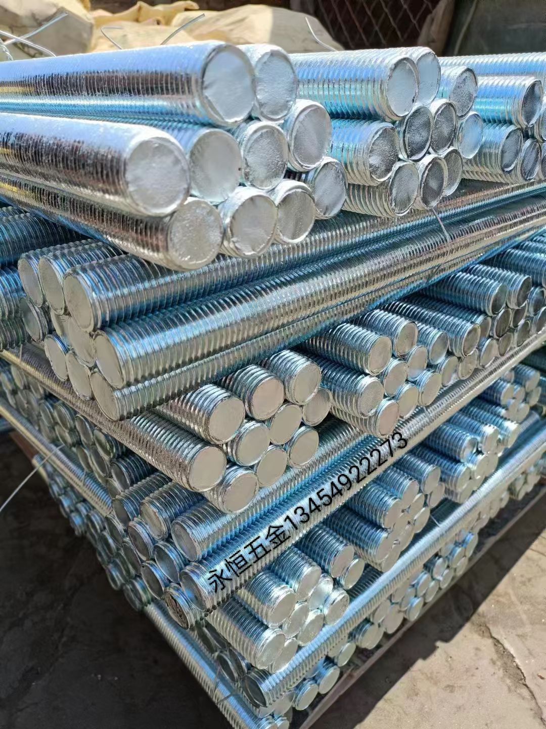 The hexagonal extended nut of the threaded bolt has internal explosion and expansion detail image 6