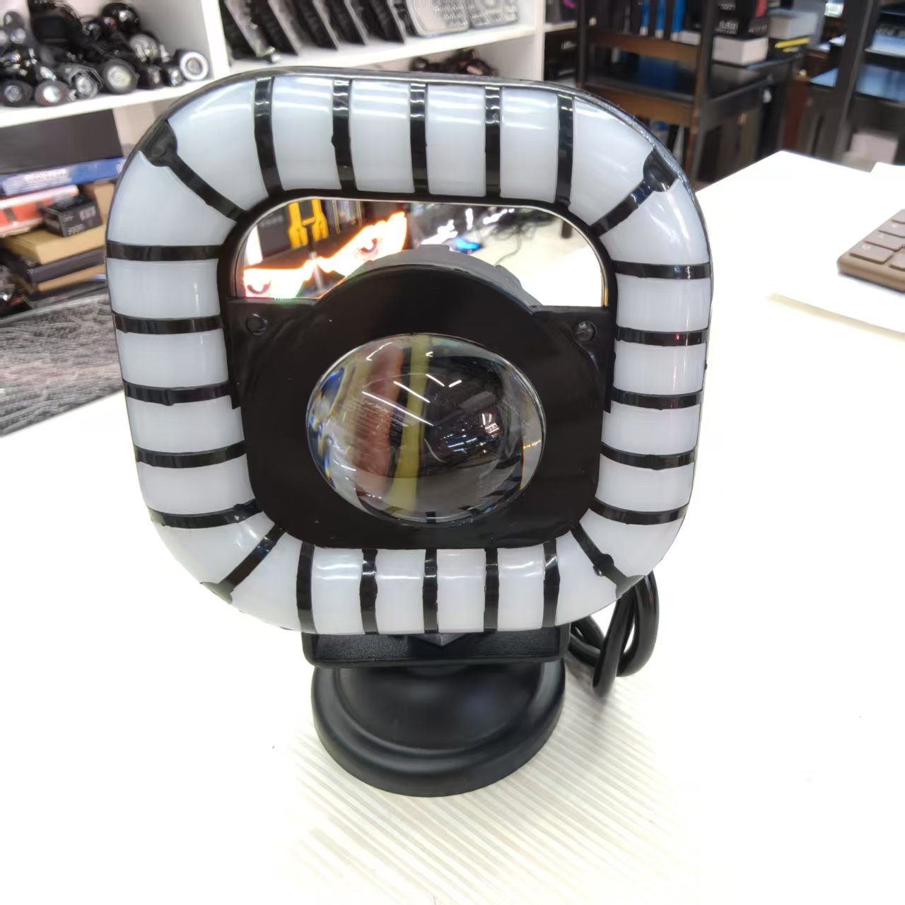 Colorful Devil Eye LED spotlights, spotlight, lens lights, paving strong light, auxiliary lighting, yellow and white light