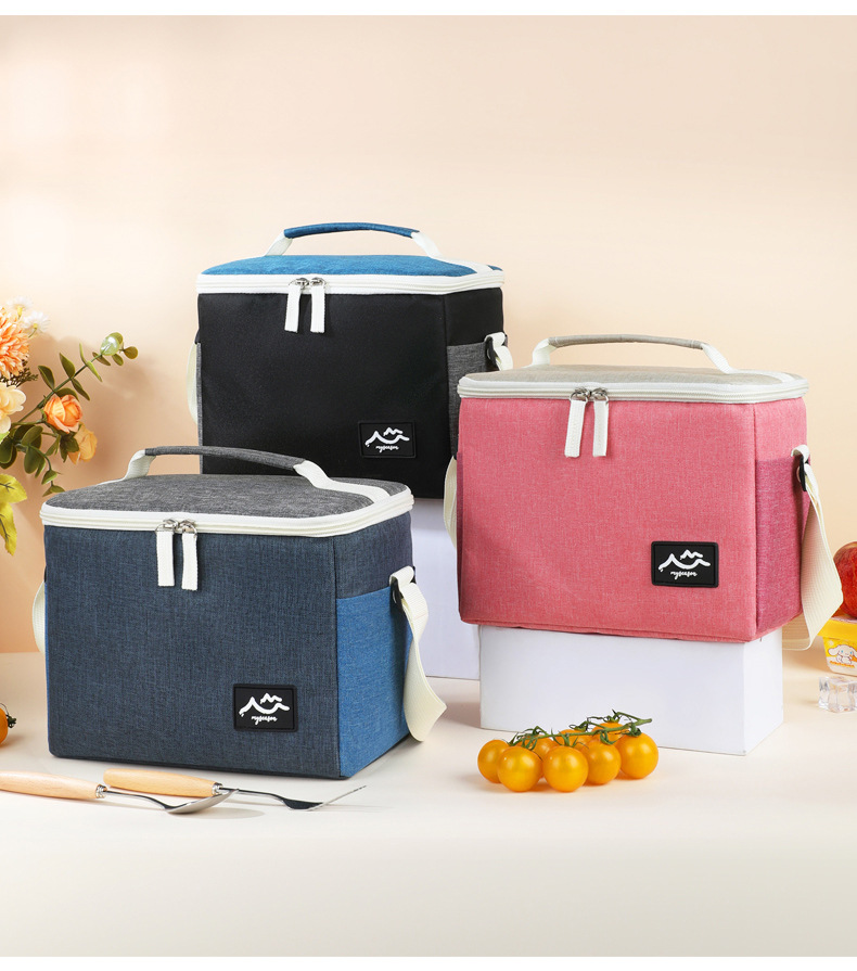 Best-selling color-blocking ice packs, crossbody insulated bags, outdoor camping food preservation and ice preservation bento bags, thick lunch box bags detail image 5