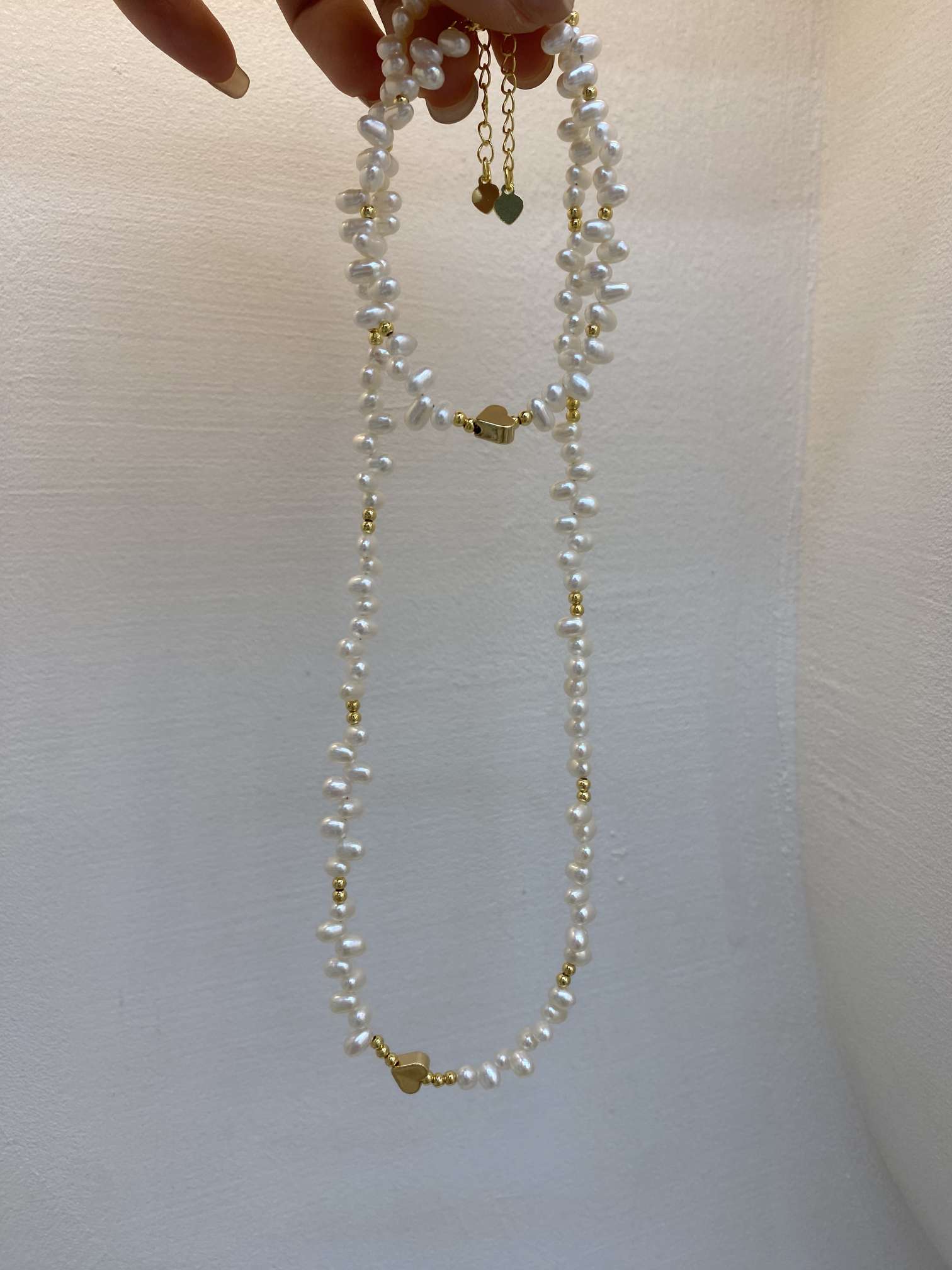 New three-seven-hole freshwater pearl rice bead petal heart two-piece set, versatile commuting jewelry set, gentle accessories