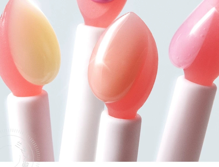 Laneige Moisturizing Repair Sleep Lip Mask with Berry Flavor 20g locks in moisture, moisturizes and repairs, moisturizes and exfoliates, reduces lip lines and pout lips detail image 8