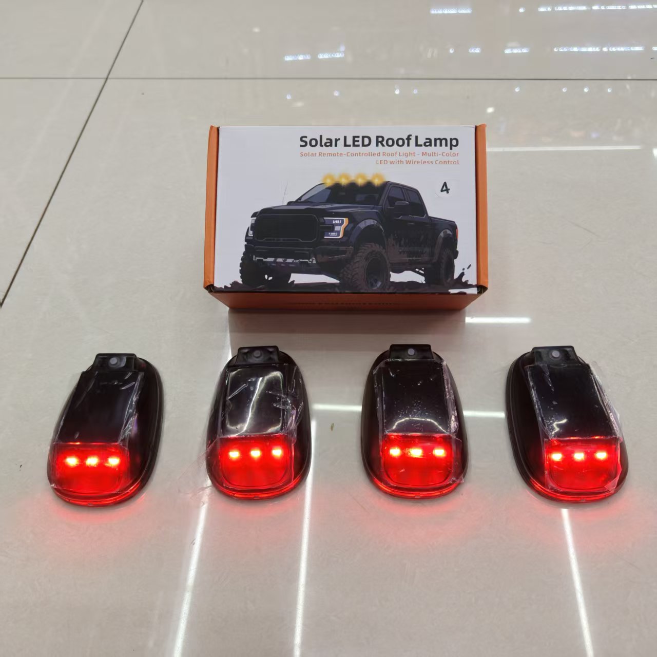 The new LED solar roof light for trucks, the no-wiring flashing light for cars and pickups, and the navigation light have been changed to yellow light Item Picture
