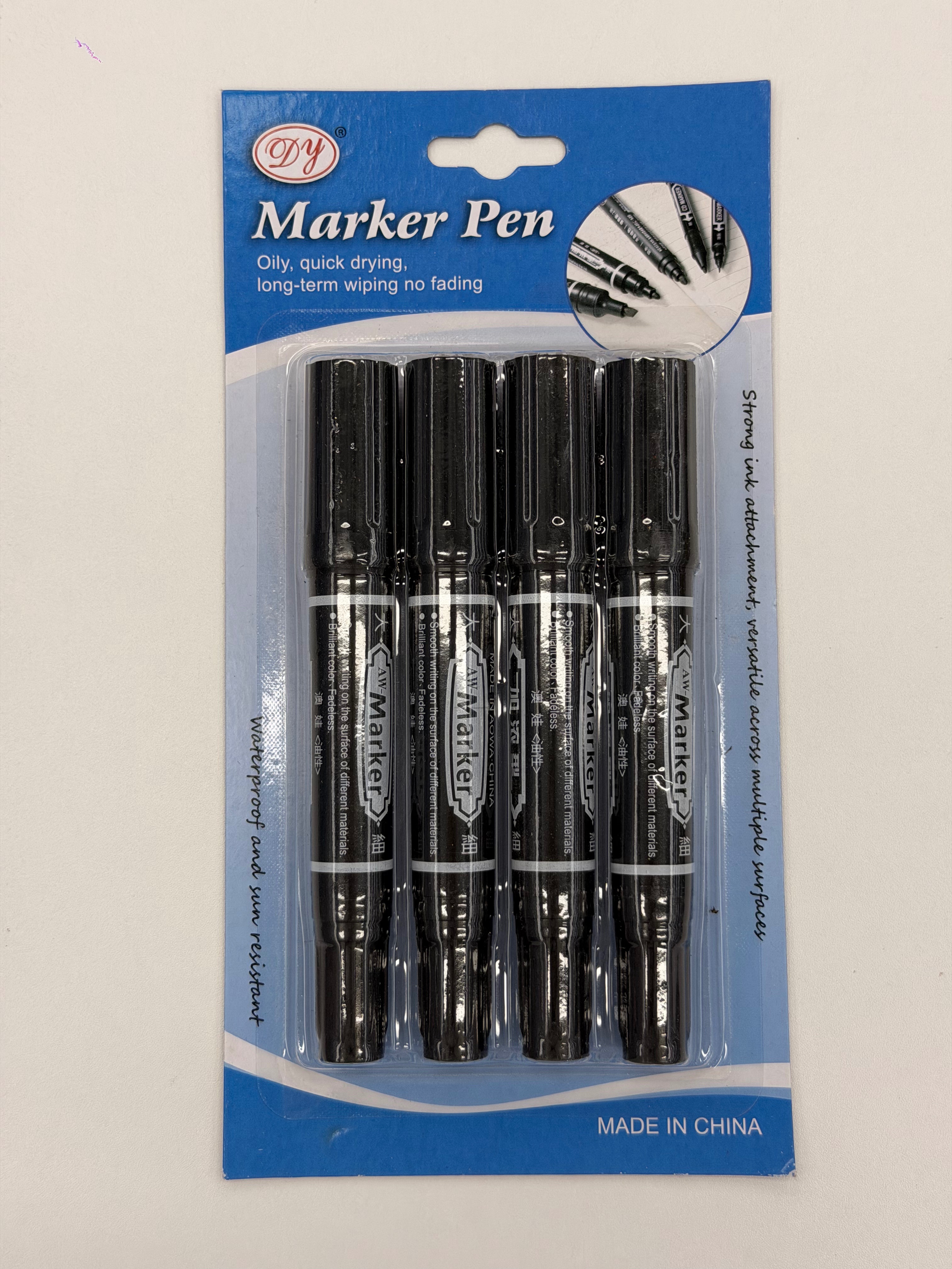 Oil-based quick-drying double-headed marker pen set, black marker pen, oil-based marker pen set, dedicated for writing and drawing