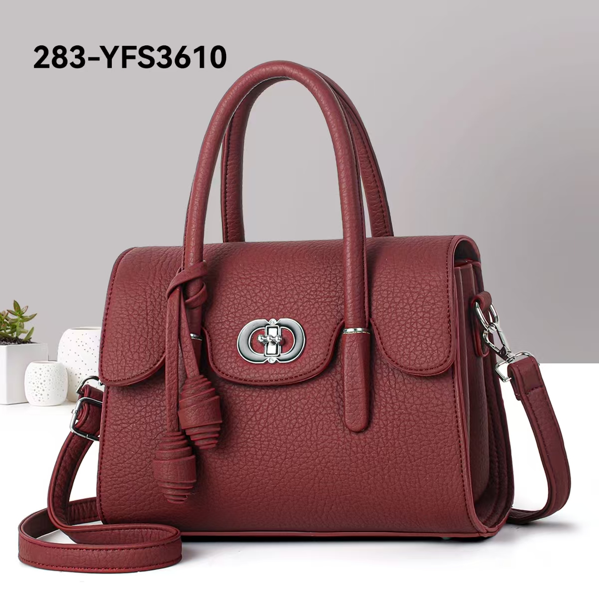 Fashionable women's crossbody bag, trendy crossbody bag, women's light, casual and versatile single-shoulder bag details Picture