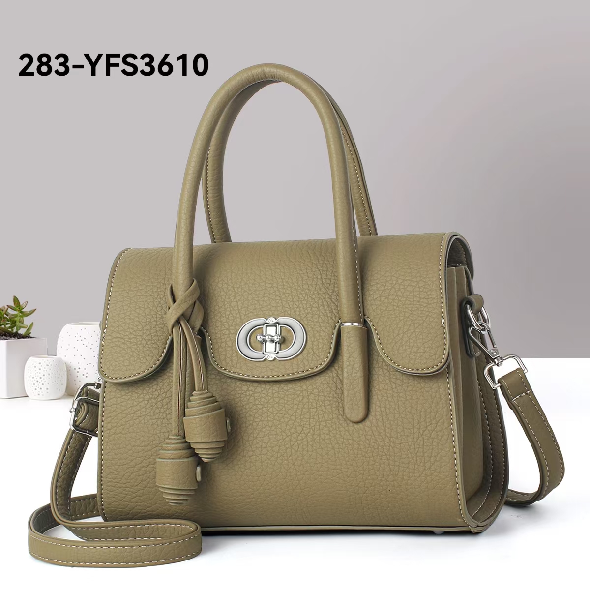 Fashionable women's crossbody bag, trendy crossbody bag, women's light, casual and versatile single-shoulder bag