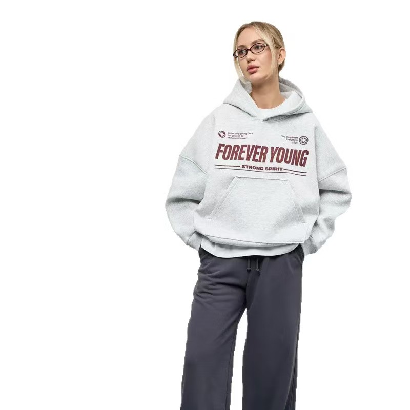 A new style of American-style fleece, versatile hooded, thickened, oversized retro autumn and winter jacket and hoodie Application Scenario