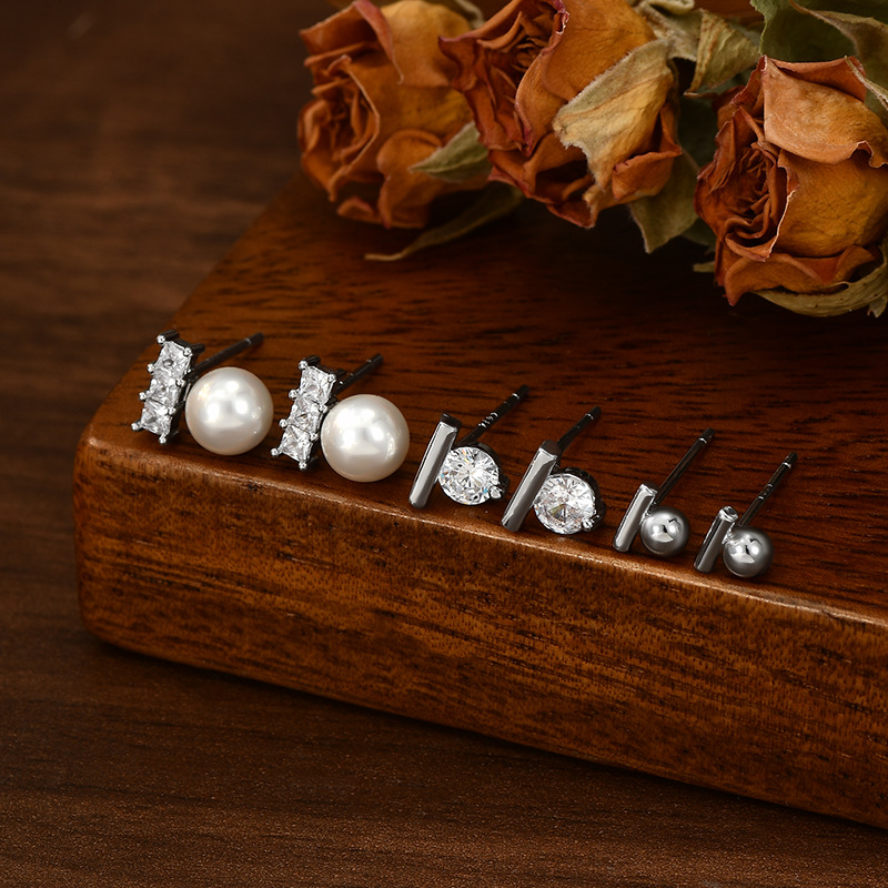 Серебряная игла S925 длиной, короткие индивидуальные T-образные маленькие золотые шары, 3 пары карт в картах и 3 пары сережедневных гвоздей Specification image