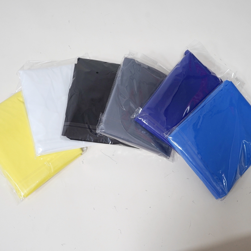 Li Wang EVA's new trendy pullover reflective raincoat is a must-have for outdoor rainy days. Factory direct sales and wholesale of raincoats Application Scenario