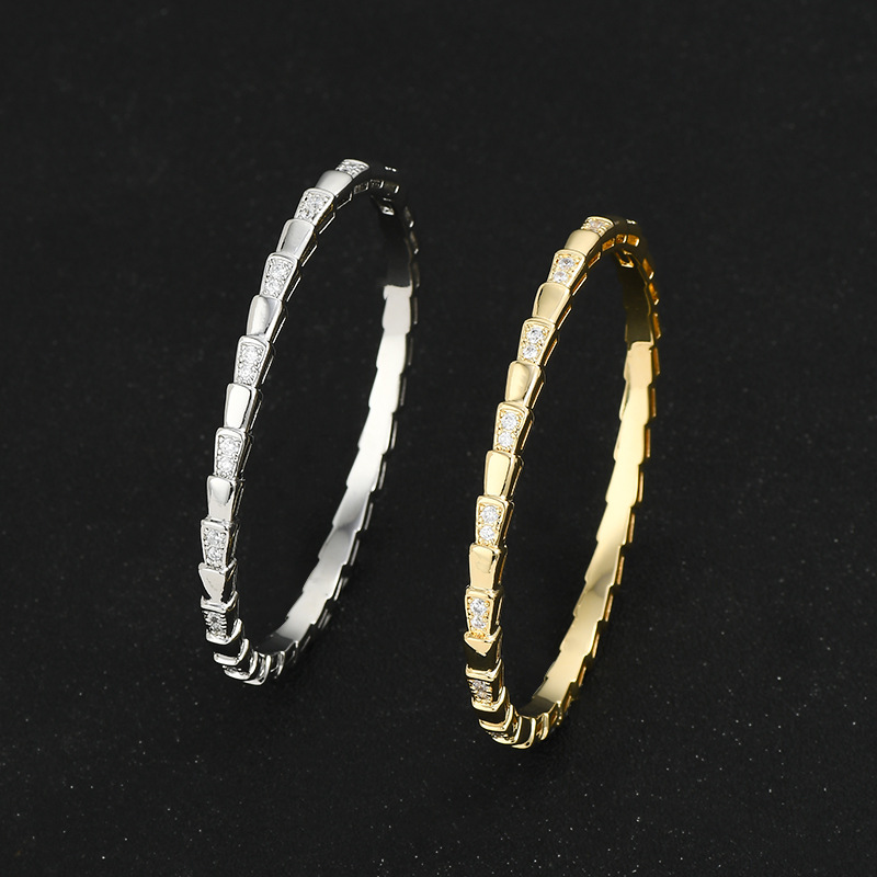 Personalidad simple venta caliente nuevo estilo brazalete mujer oro geométrico serpentina espaciador diamante ligero lujo viajes trabajo pesado multiplo brazalete de oro