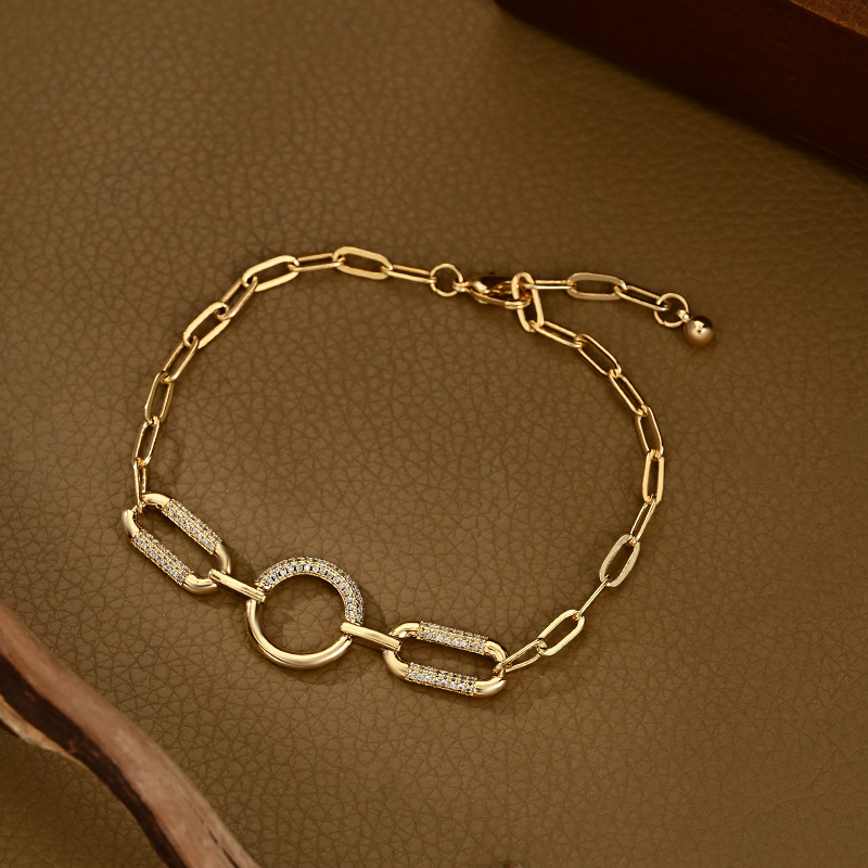 Silver ring buckle diamond-encrusted thick chain bracelet, sweet and cool feminine style, adjustable niche bracelet details Picture