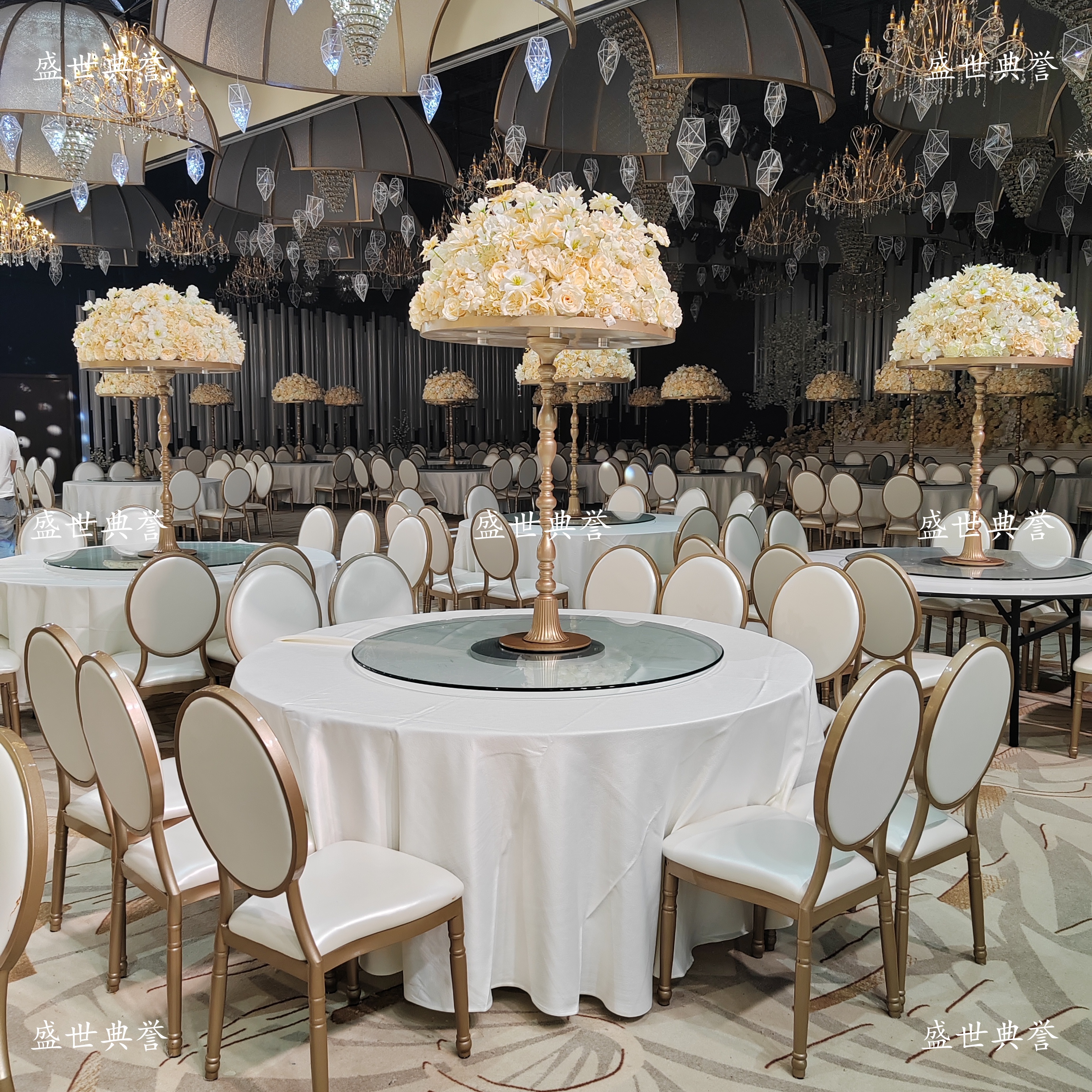 Shaoxing international hotel banquete muebles comercio exterior boda silla de espalda redonda banquete tema central boda silla de sol plegable
