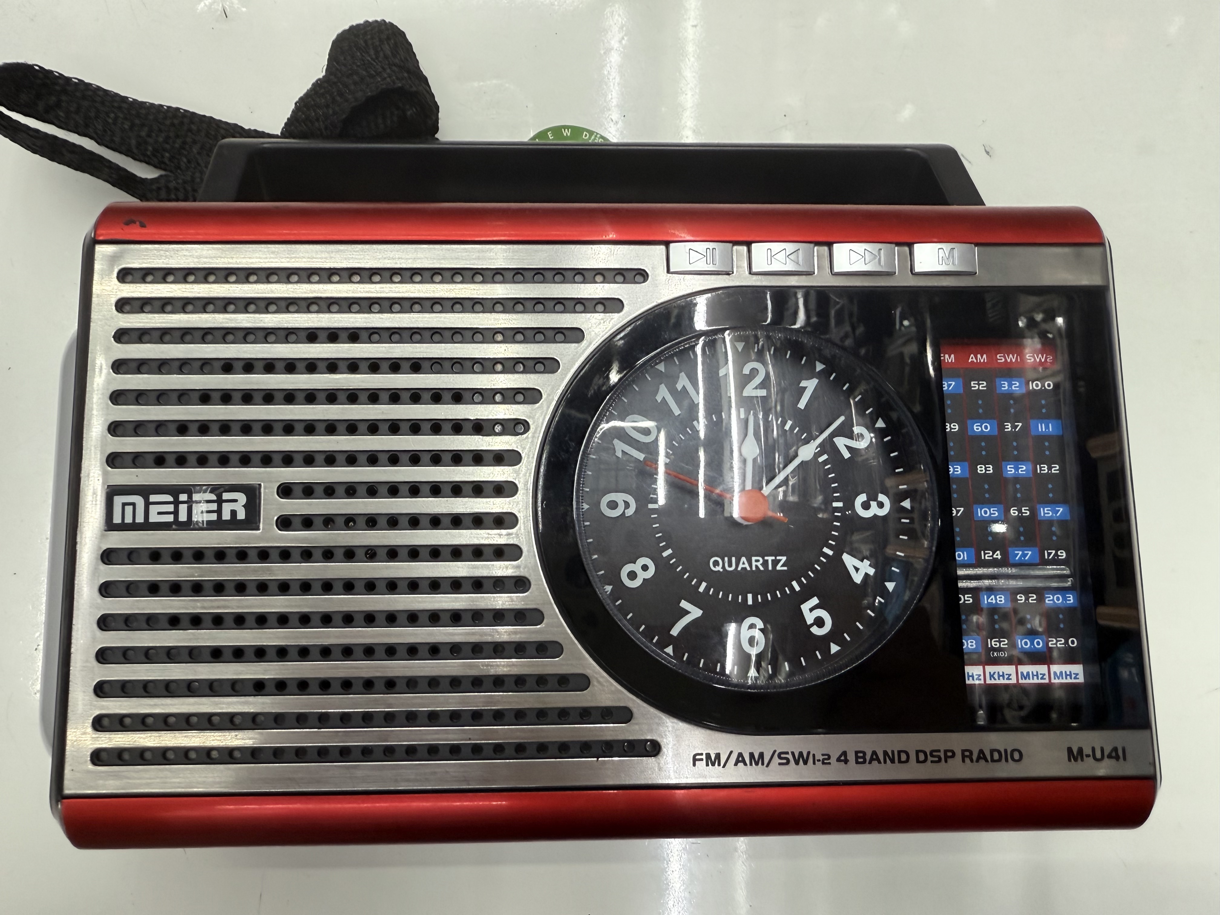 The M-U40 and M-U41 new retro radios, Bluetooth speakers, multi-band and multi-functional desktop ornaments, USB music, TF card and SD card for playing music, suitable for the elderly details Picture