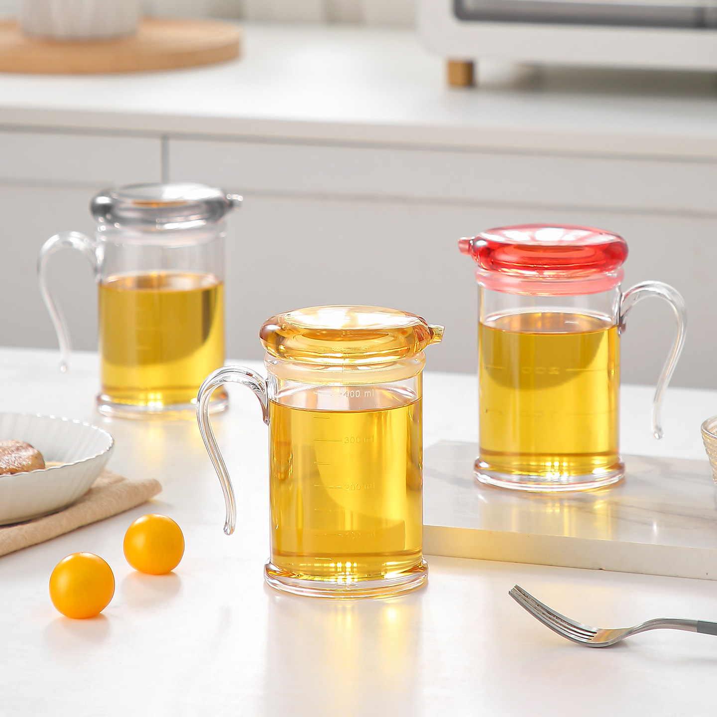【CL】26Q3#6243 Transparent glass measuring cup with colored lid scale, multi-functional edible oil spray bottle for holding yellow liquid, kitchenware