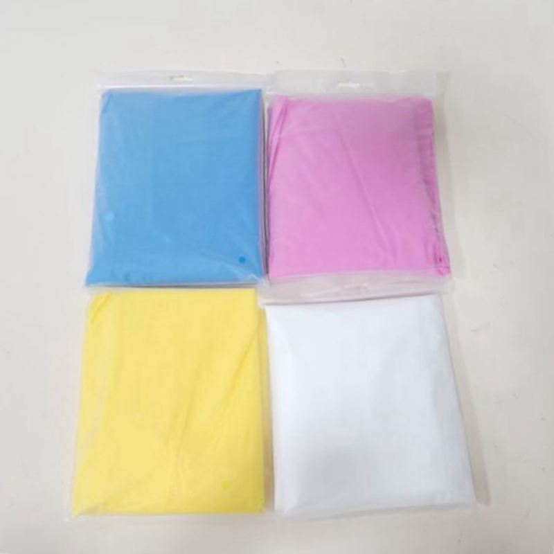 The EVA adult long dress fashionable raincoat from Kashiwa is an indispensable raincoat for cycling and outdoor trips in the rain Application Scenario