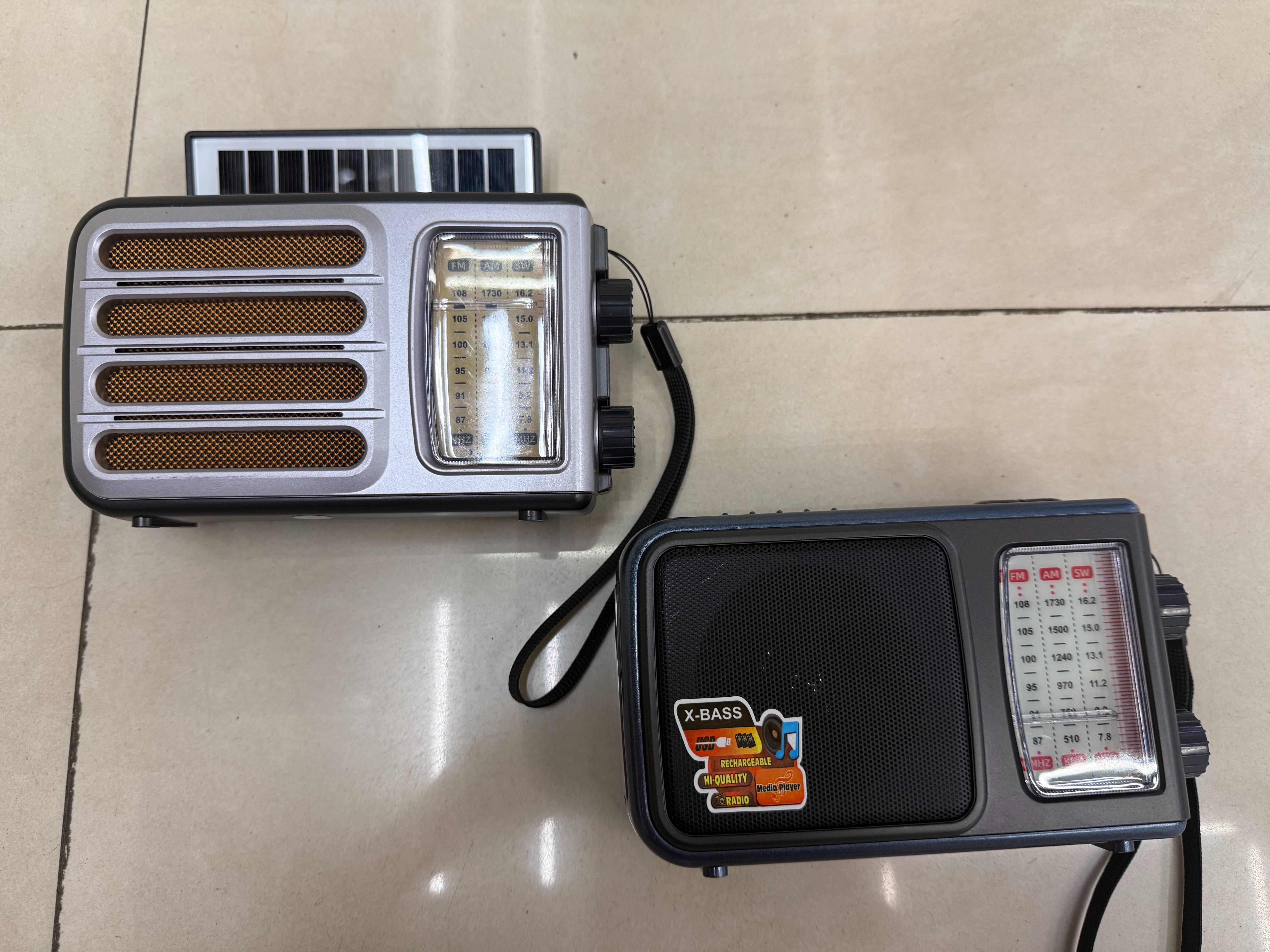 FX-2536 and FX-2537 new radio Bluetooth speaker, multi-band and multi-functional USB music TF card, suitable for the elderly to play music