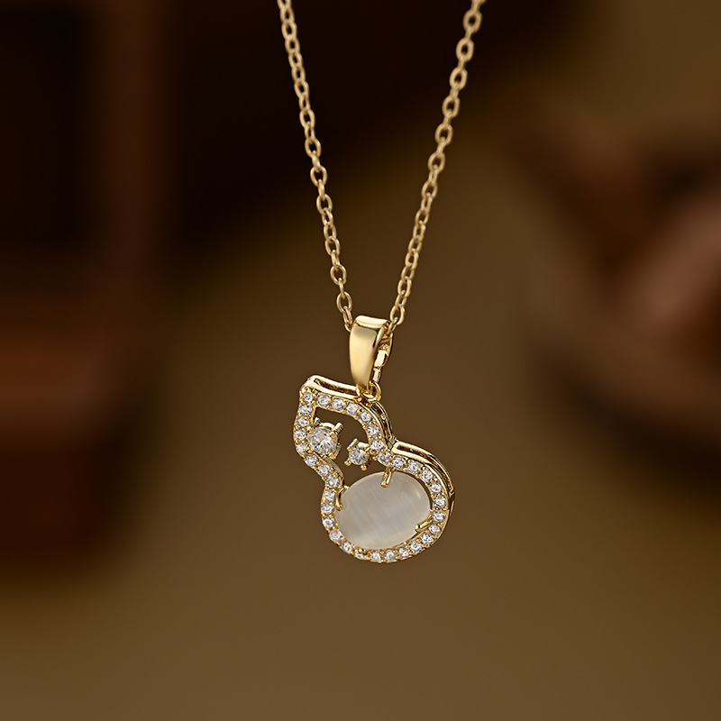 Oro calabaza forma colgante patchwork temperamento mujer collar versátil collar Item Picture