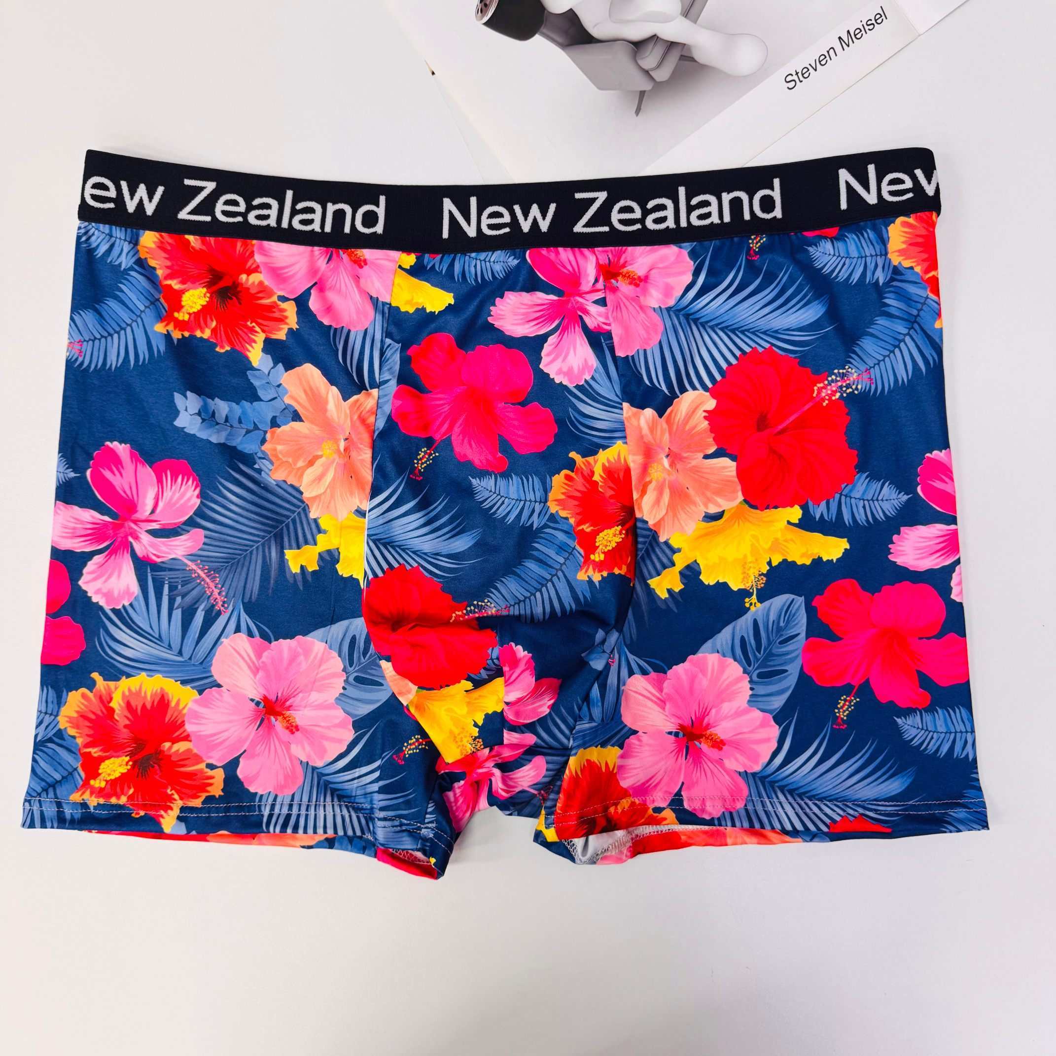 NZ007#New Zealand Men's Oversized Underwear Contrasting color waist Comfortable skin-friendly Underwear Men's underwear Milk Silk Underwear QNI details Picture