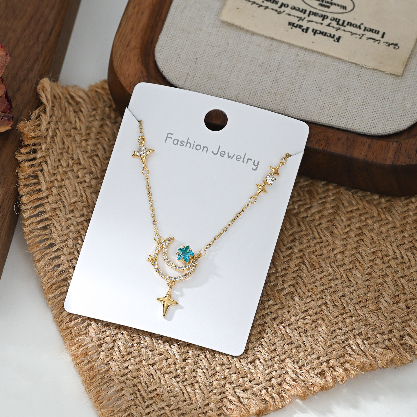 Golden blue stone star and moon necklace, female moon and star pendant collarbone chain, romantic girl decoration necklace