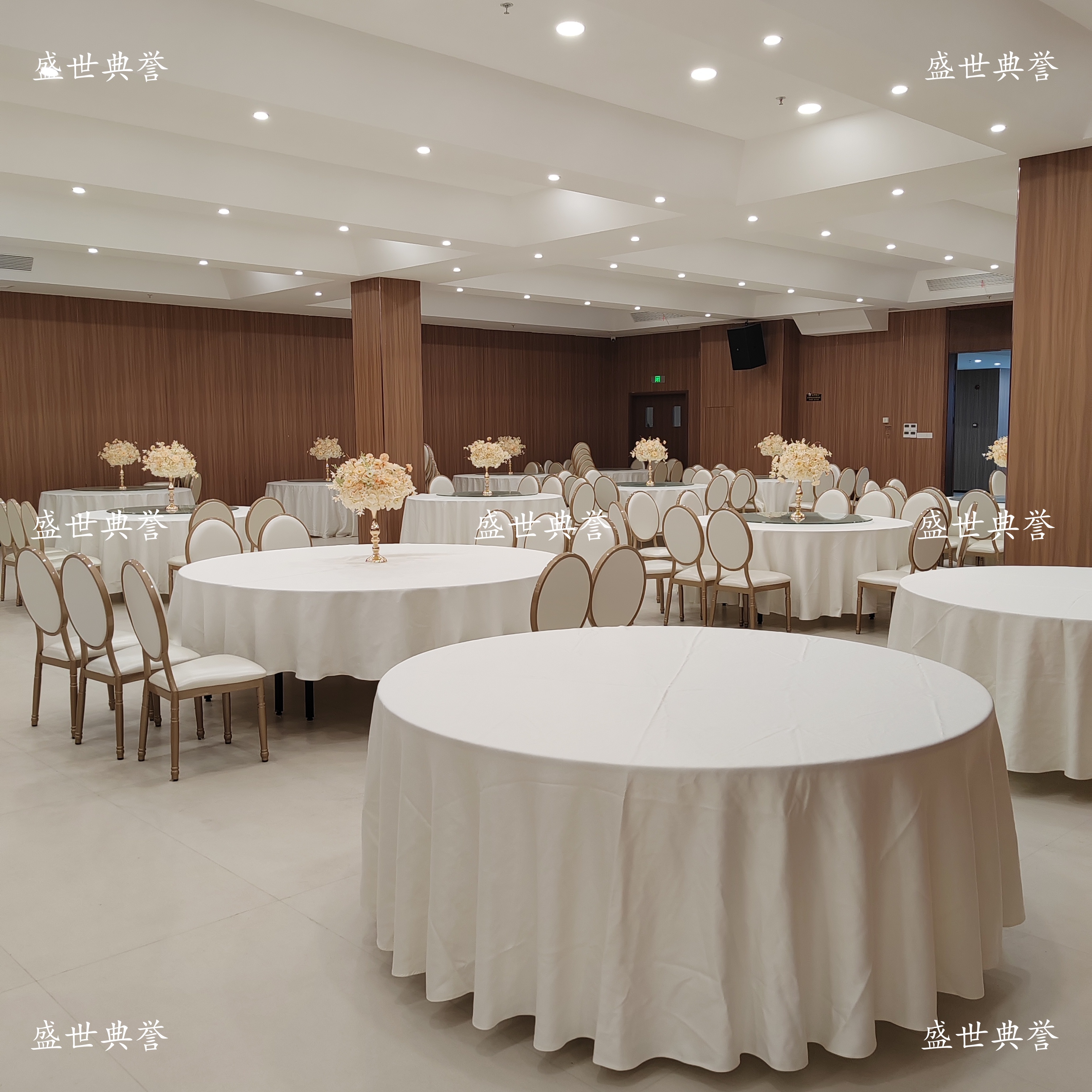 Ningbo factory direct sales of catering linen, hotel banquet hall tablecloths, restaurant wedding banquet solid-color tablecloths, home banquet round table cloths details Picture