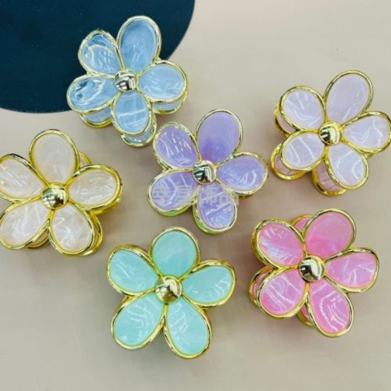 Xingxing Accessories' new 8CM electroplated frellia five-petal hair clip, mark-patterned hair bun clip, shark clip, head accessory, hair accessory, hair clip accessory details Picture