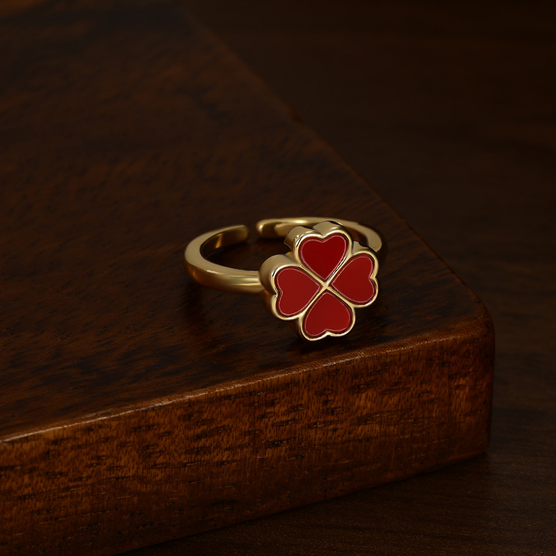 Oro rojo gotas de aceite trébol abierto anillo elegante sencillez nicho fecha enviar un regalo Application Scenario