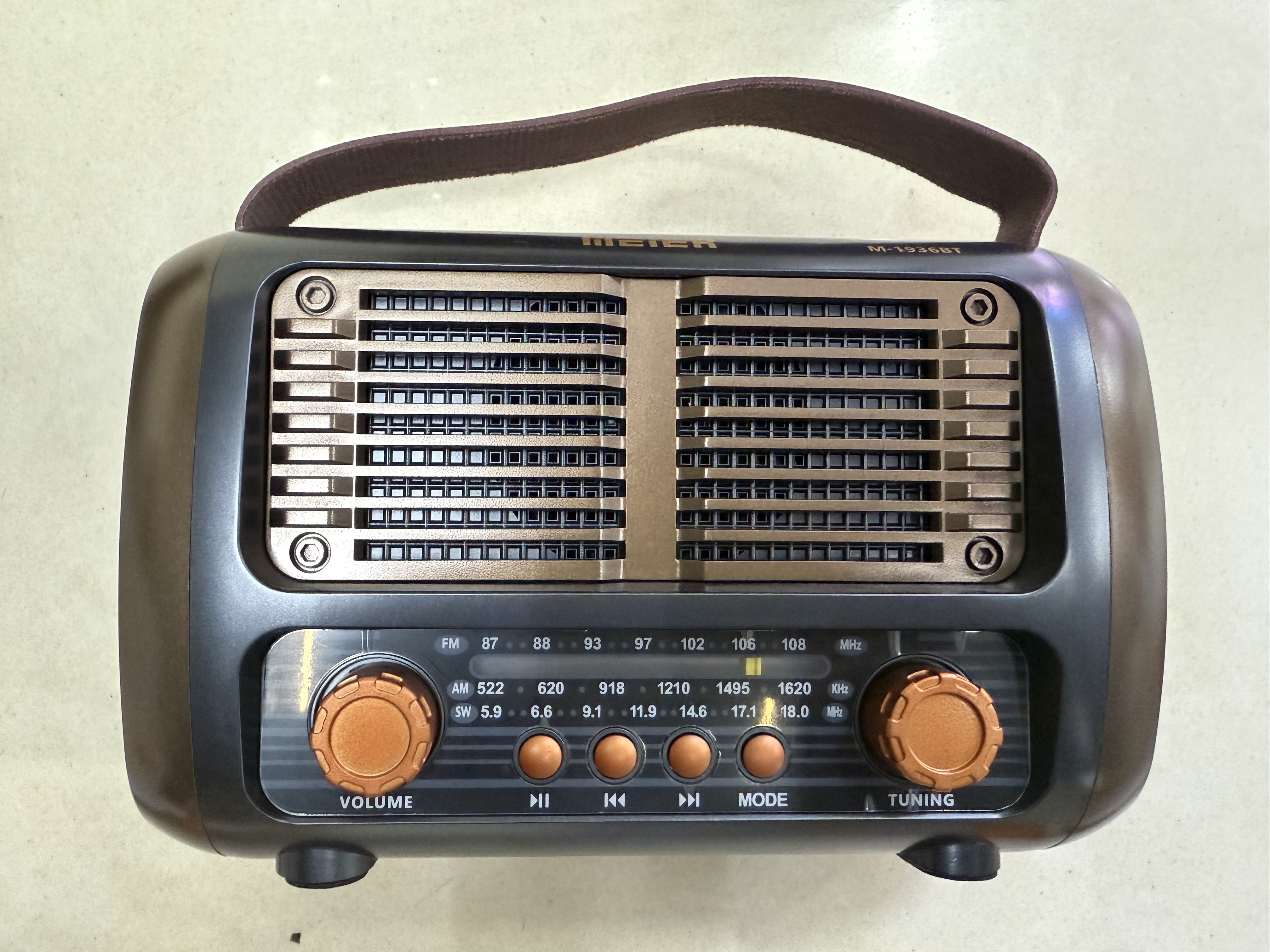 M-1936BT, M-1937BG, M-1938BT retro radio, Bluetooth speaker, multi-band, multi-functional desktop ornament, USB music, TF card for playing music details Picture