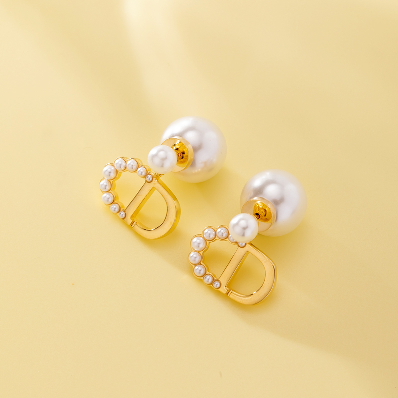 Pendientes de perlas de oro moda orejas femalidad elegante versátil y simple colgante dar regalos Specification image