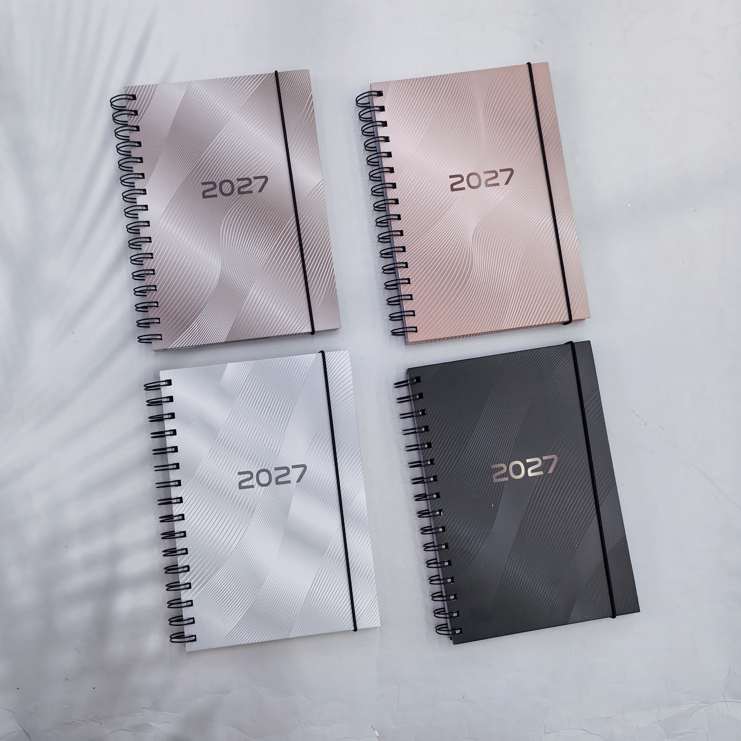 2027 Weekly calendar in English, multiple series, four pictures mixed, A5/48K annual calendar, this schedule, this French, Portuguese, Spanish, and Arabic supports customization pic 8