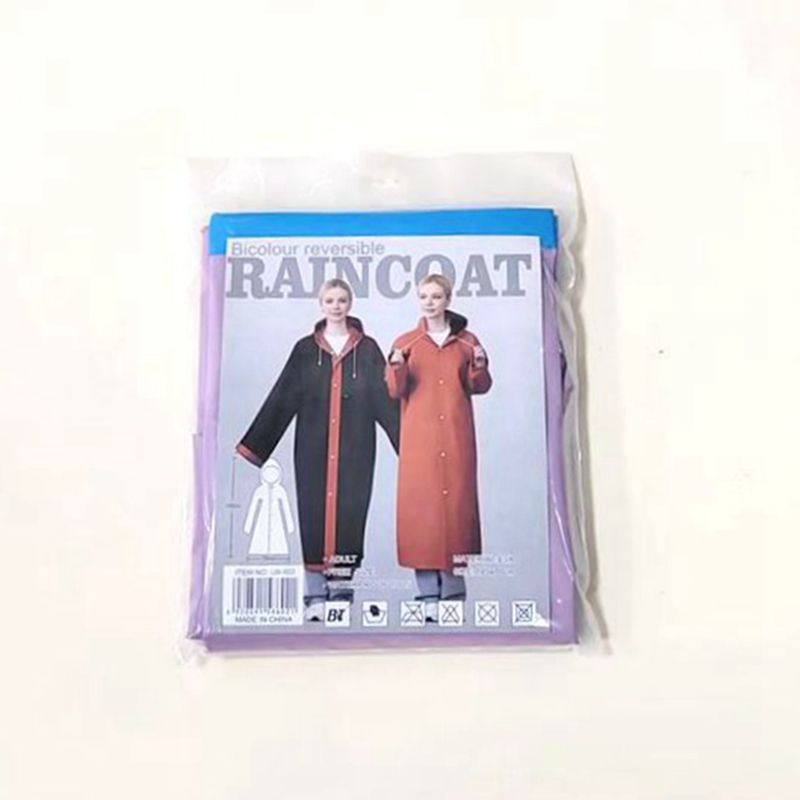 The brand-new double-sided and two-color fashionable raincoats from Li Wang Wholesale for outdoor hiking and travel have attracted a lot of attention details Picture