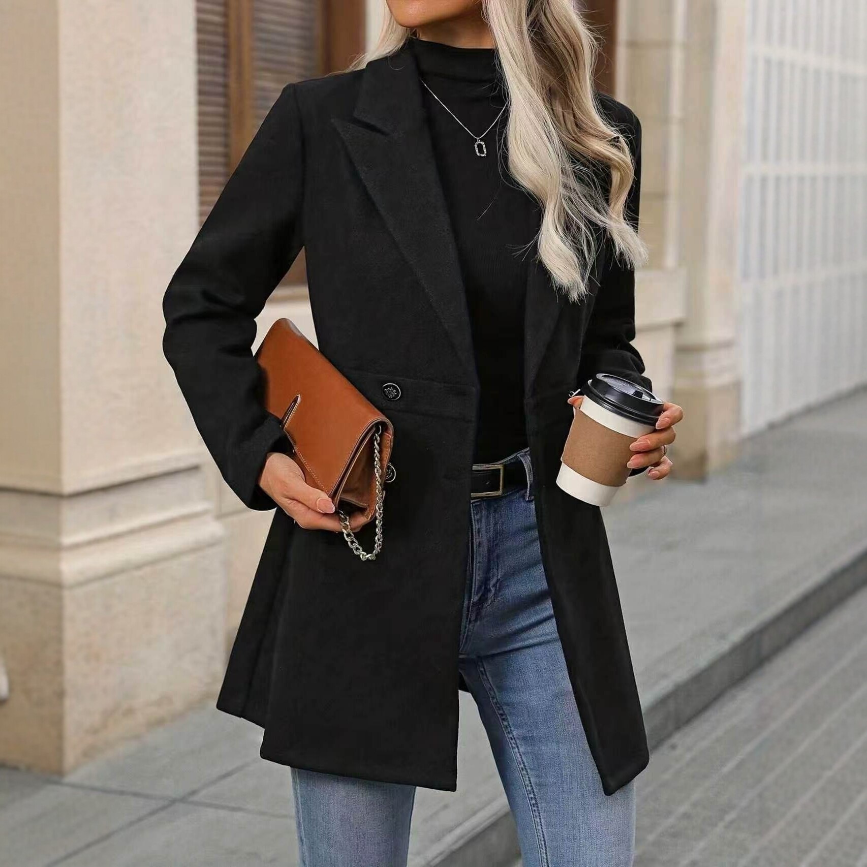 بدلة سوداء من أجل العمل والترفيه للنساء من أجل الانتقال من مكان إلى آخر Item Picture