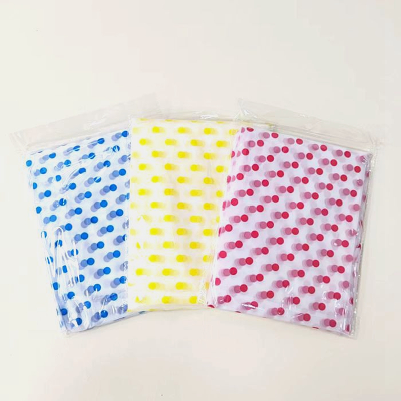 Li Wang Wholesale new EVA adult flower dot raincoats and outdoor hiking raincoats Application Scenario