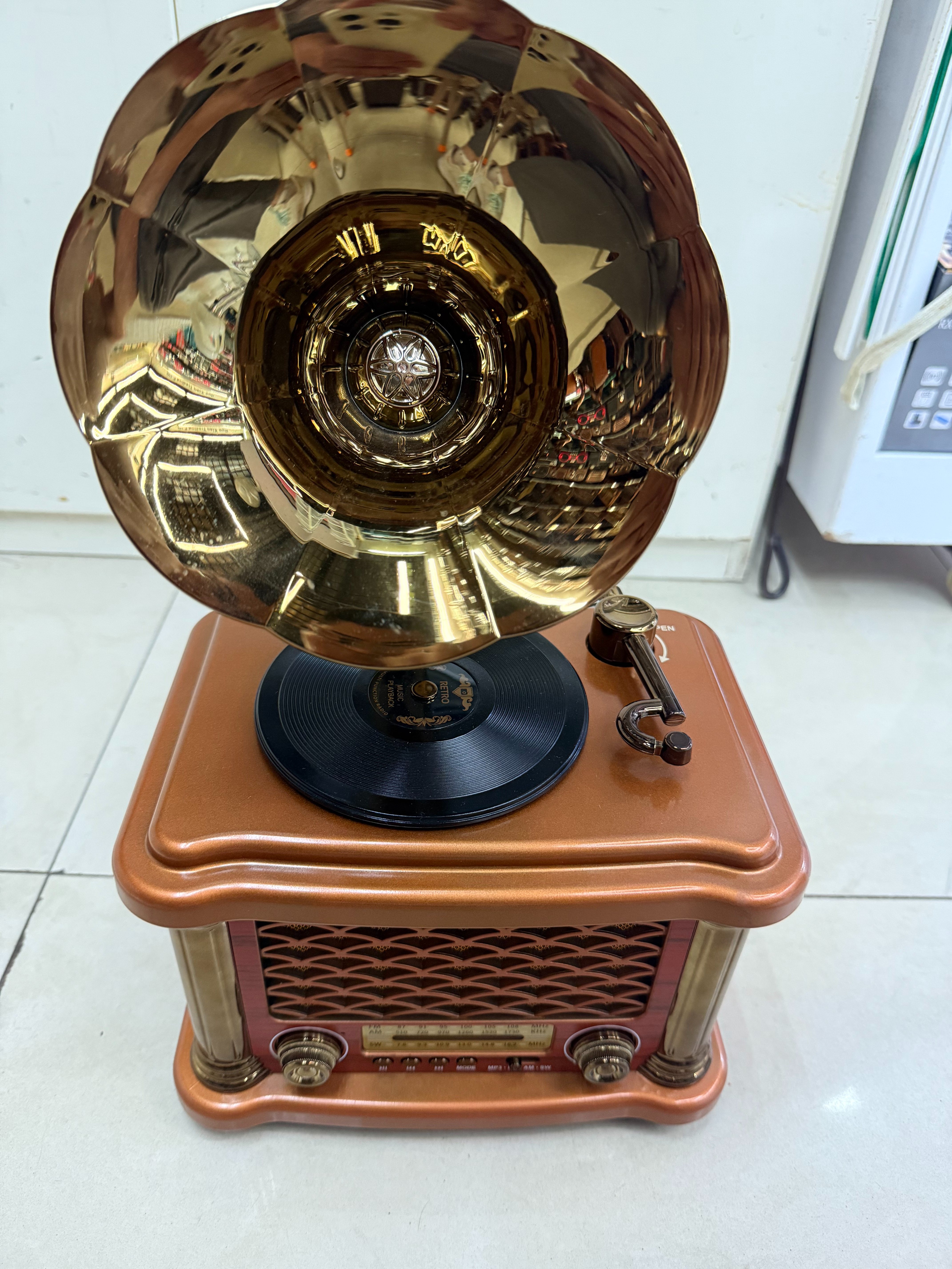 FX-2503BT, FX-2505BT vintage radio, Bluetooth speaker, wood grain, multi-band, multi-functional desktop decoration, phonograph shape, playing music, suitable for gifting to the elderly details Picture