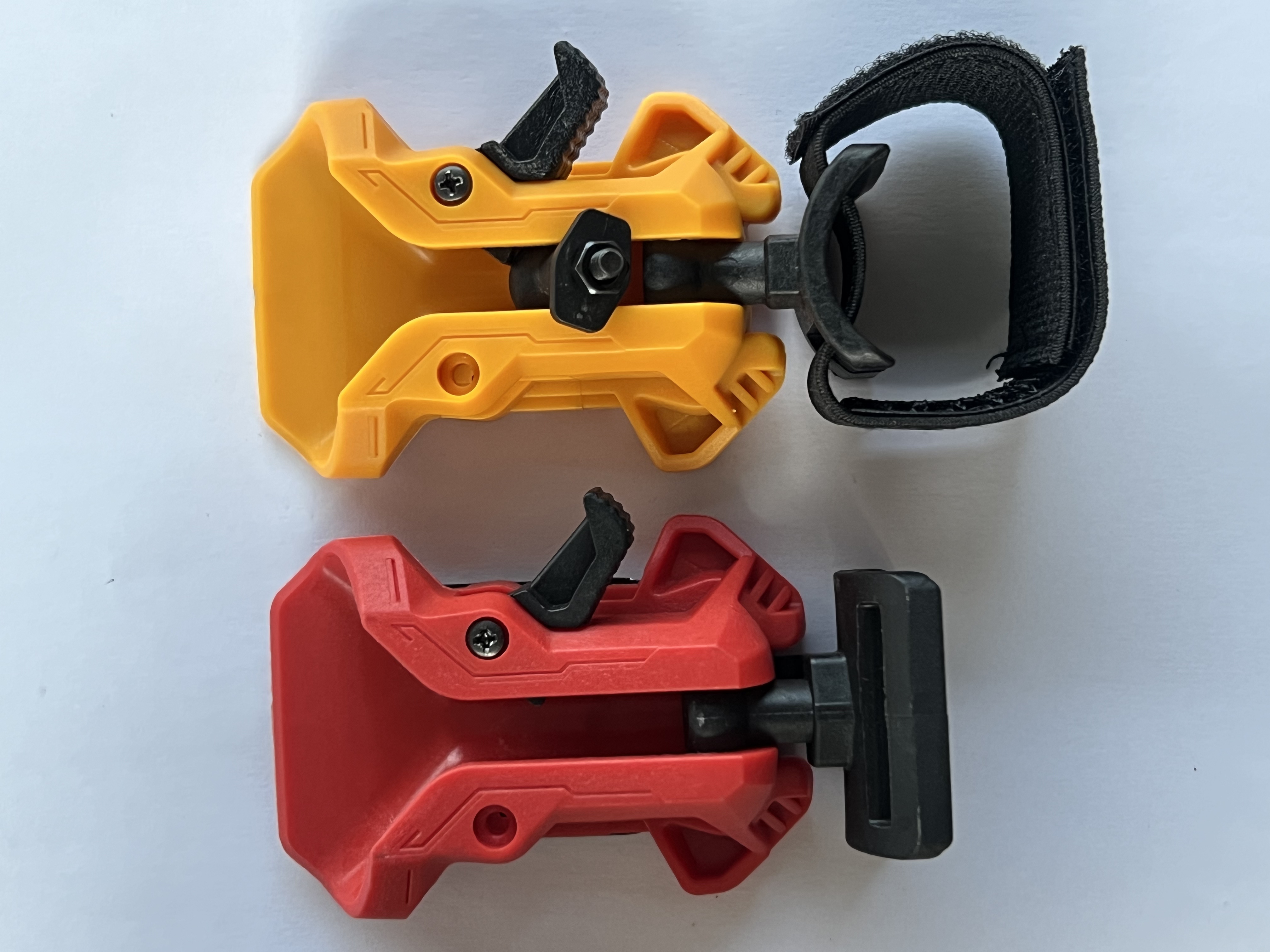 The new type of power tool waist hook offers a reasonable price for bulk orders. Indian plug