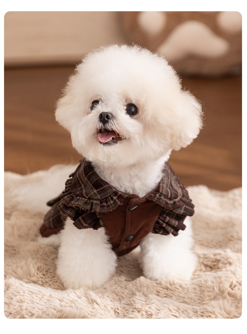 The retro brown checkered lapel and fleece pet dress coat can be pulled along with autumn and winter pet clothes details Picture