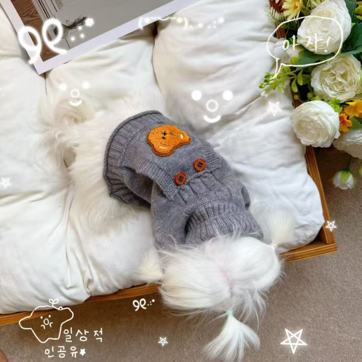Grey twisted lapel teddy bear pocket pet sweater, autumn and winter small dog Teddy Bichon Frise dog knitted clothes Item Picture