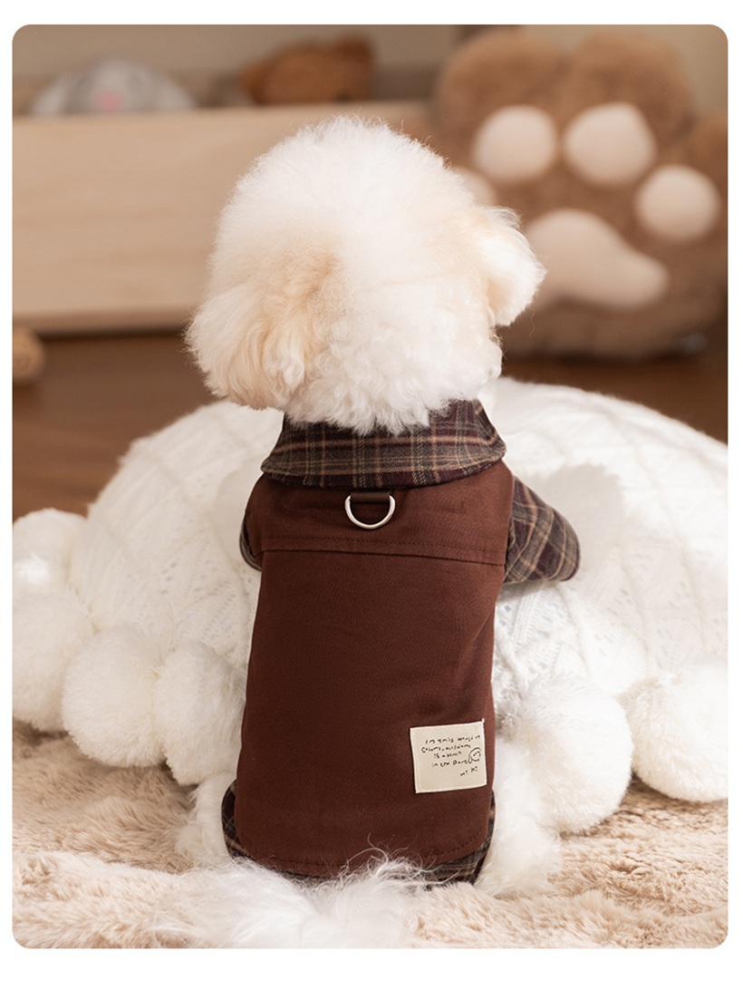 The retro brown checkered lapel and fleece pet dress coat can be pulled along with autumn and winter pet clothes Application Scenario