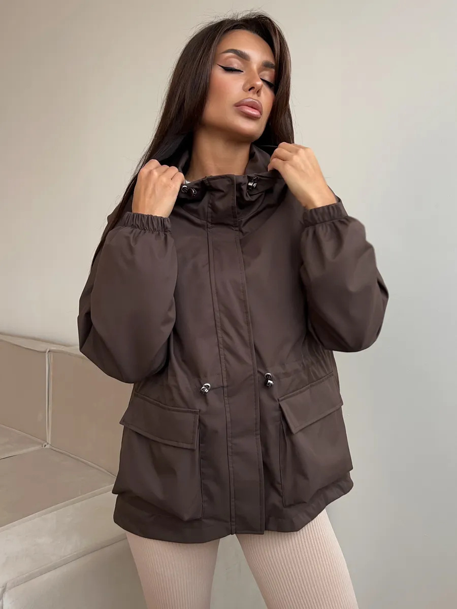 European and American cross-border casual and fashionable women's windbreaker, long-sleeved hooded drawstring waterproof jacket, loose outdoor mountaineering suit Application Scenario