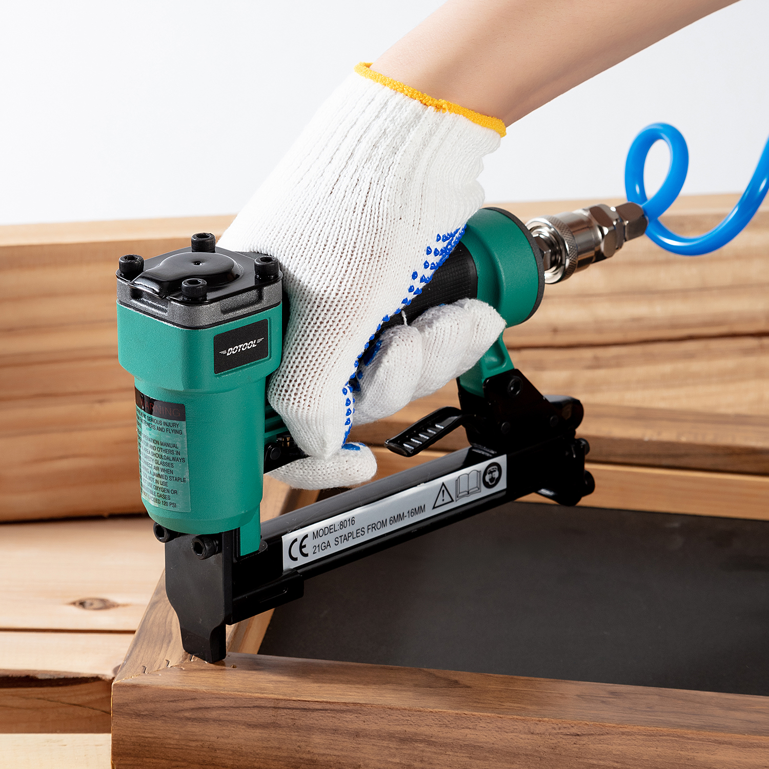 DOTOOL 8016 yard nail gun, pneumatic tool, nail gun, U-shaped nail, woodworking and decoration Item Picture