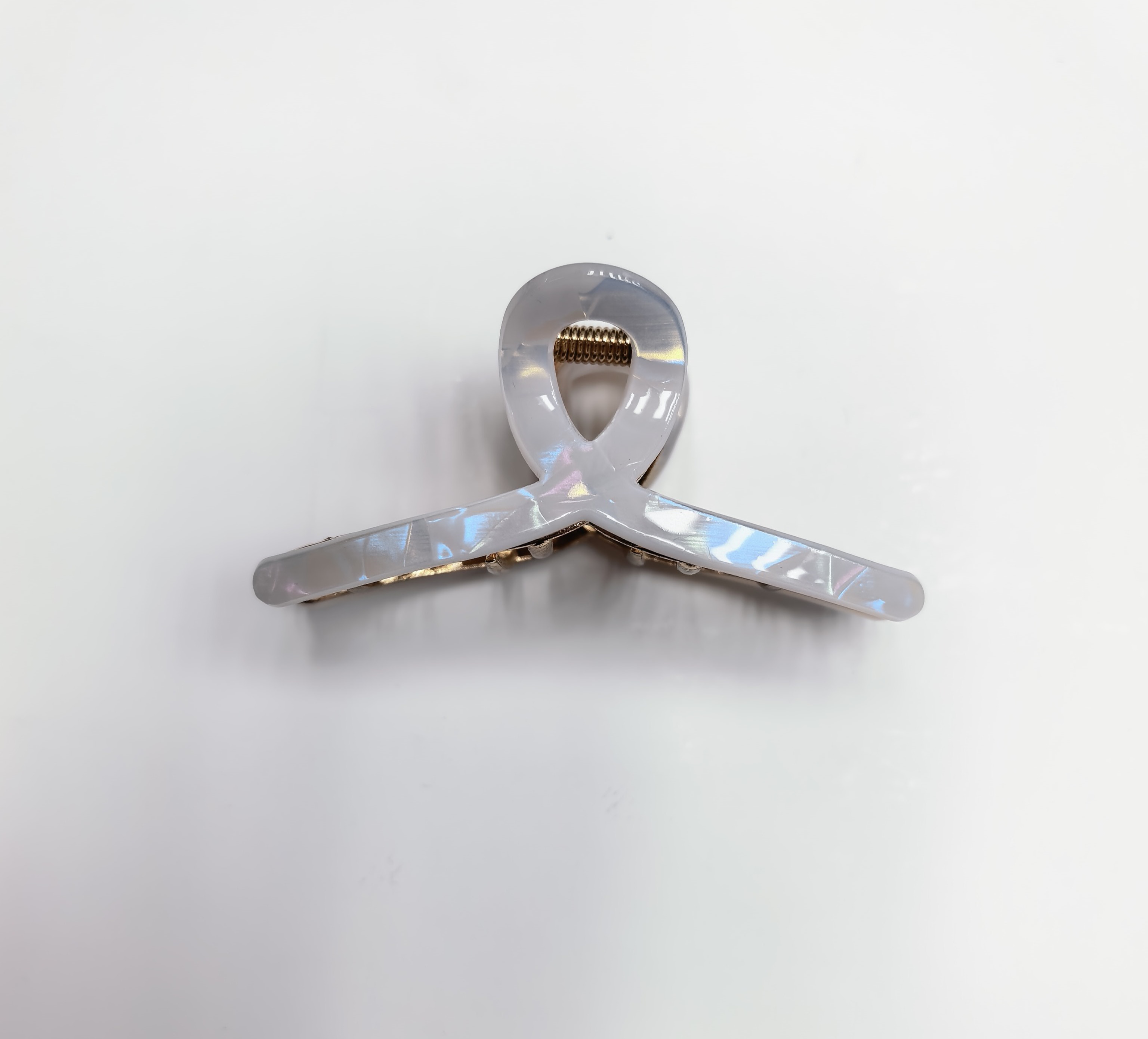 The new multi-color Korean version of the cross-scratch-clip women's multi-color hair clip is a high-end and elegant shark clip hair accessory