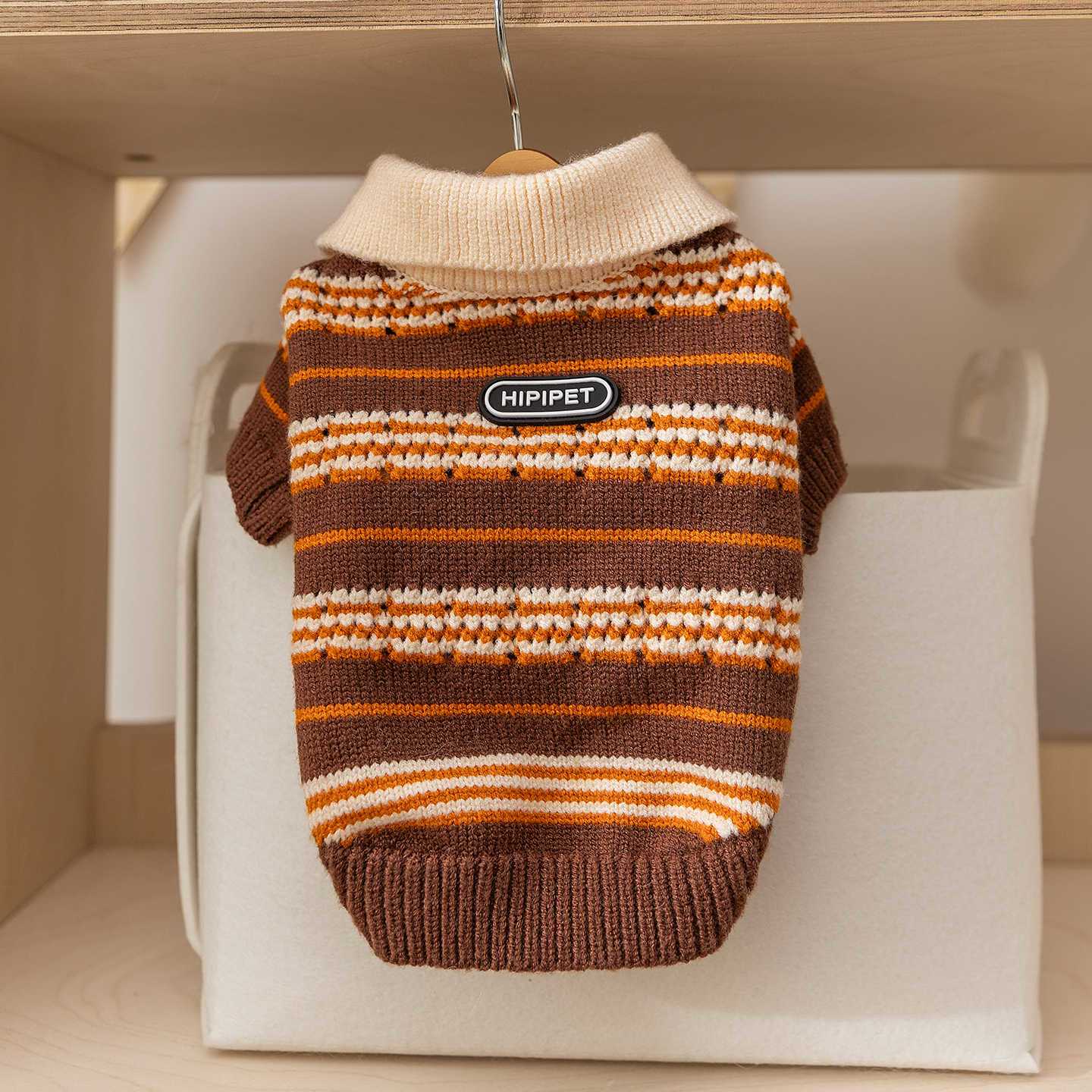 Color-blocking striped lapel pet knitted sweater, Teddy Bichon Frise small dog, warm two-legged dog clothes for autumn and winter details Picture