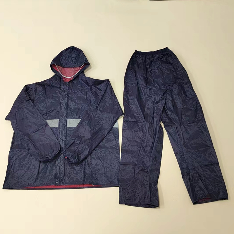 Li Wang Factory Direct sales Oxford cloth set Adult raincoat, essential raincoat for outdoor travel and cycling Item Picture