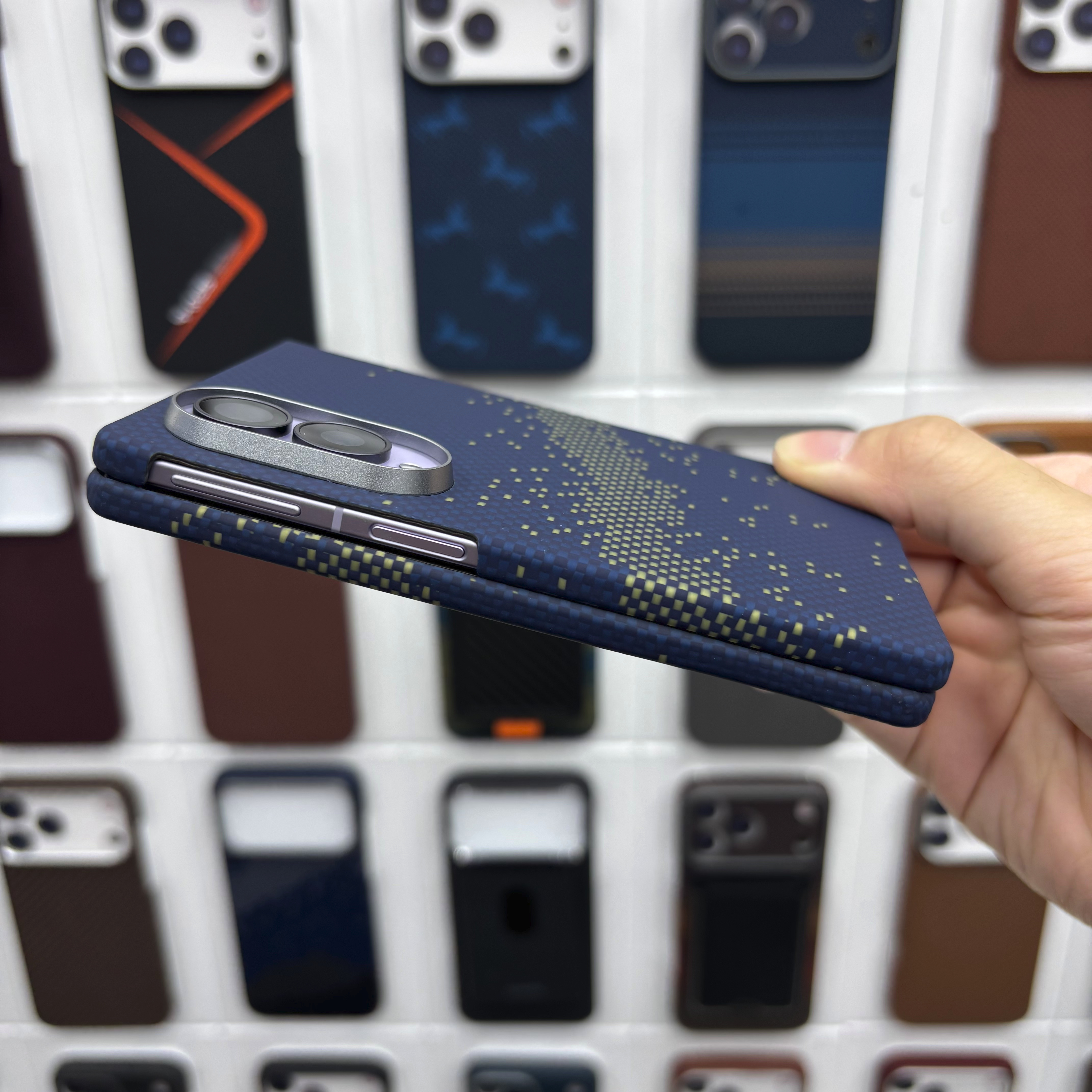 Para samsung Z FOLD8 caso de teléfono de fibra de aramida ultra delgada resistente a los arañazos resistente al desgaste no se desvanece kevlar blue star river protector caso details Picture