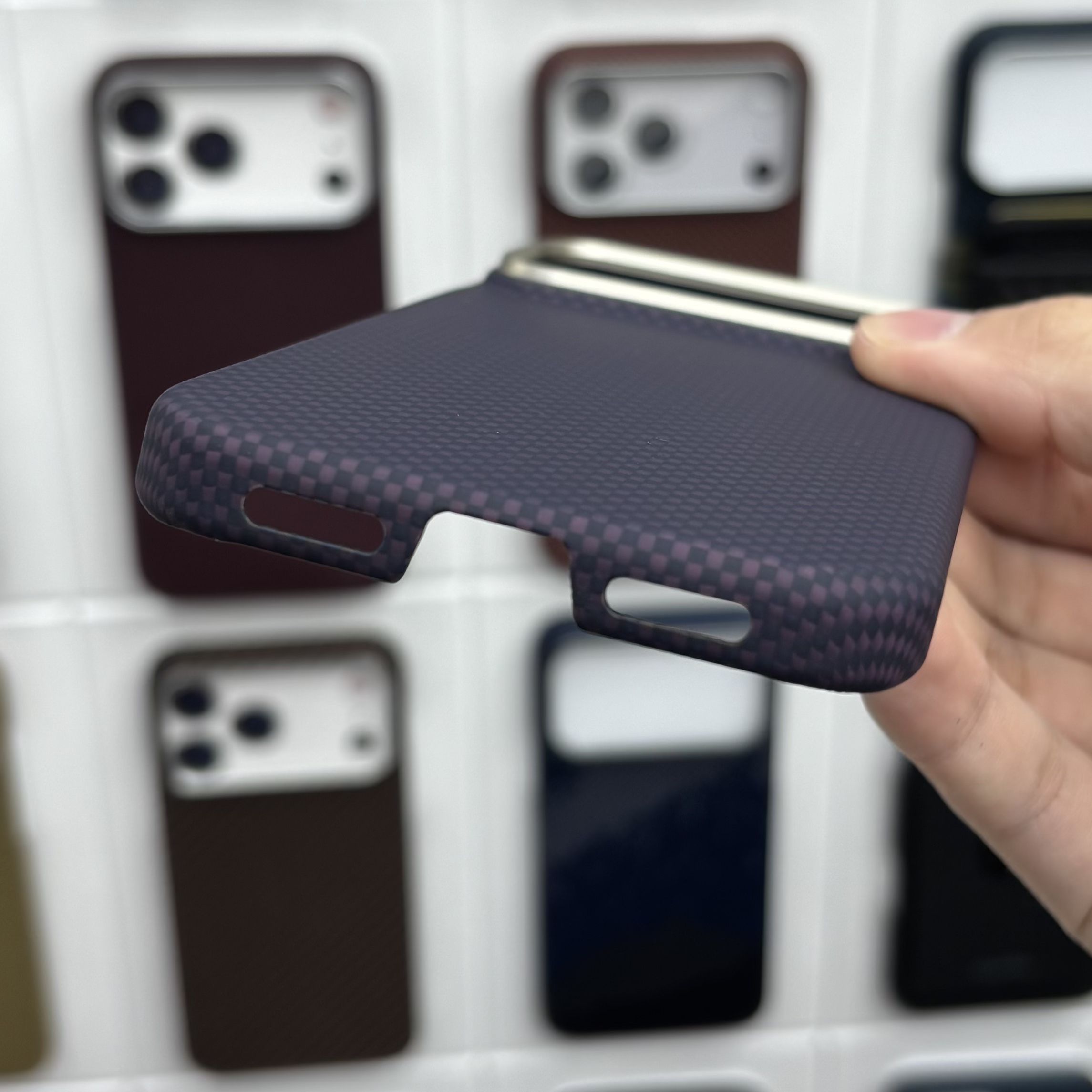 Para apple 18pro/18promax ultra slim aramid durable caso del teléfono resistente a los arañazos resistente al desgaste no se desvanecería kevlar protector caso Application Scenario