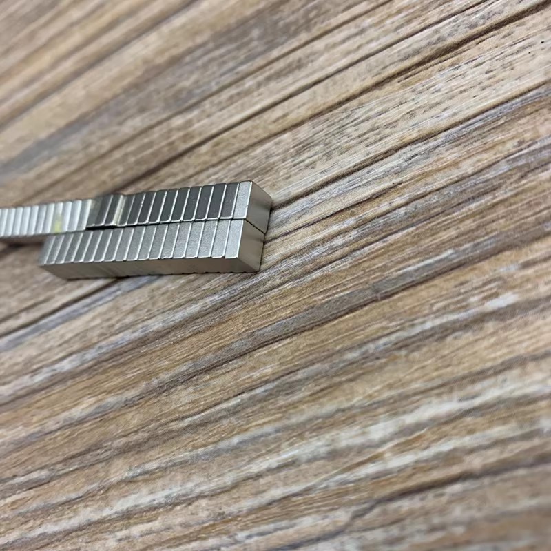 强力银色条形U型吸铁石紧固件磁铁组合耐用多功能工具配件