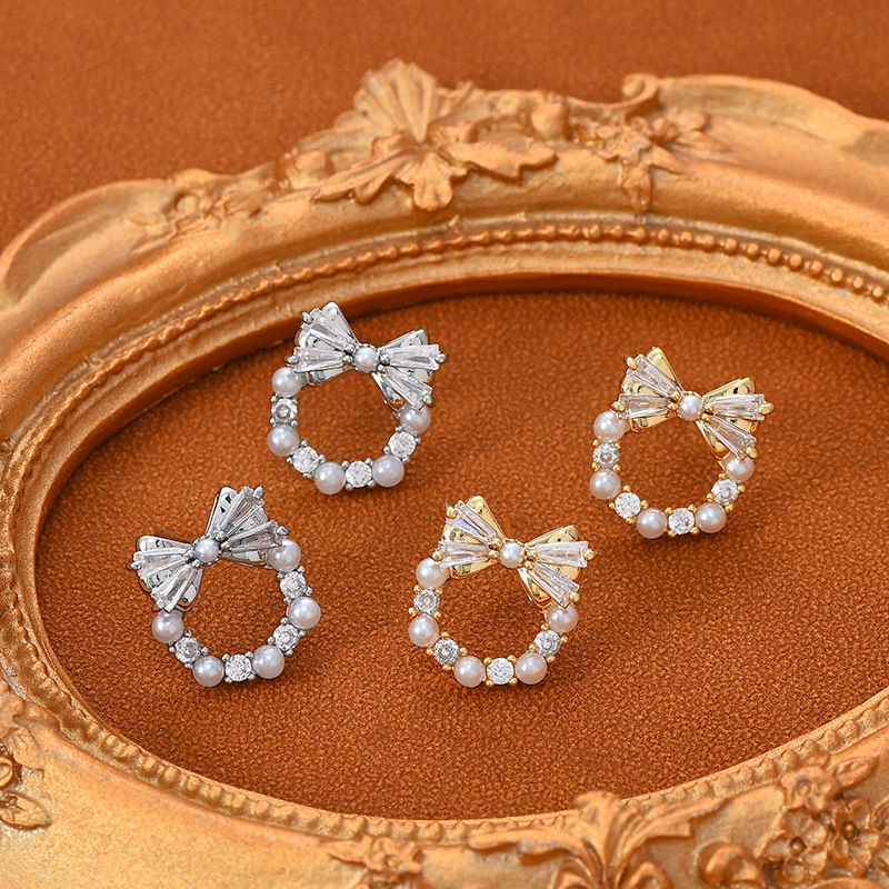 Изящные, маленькие, изящные банты с вырезом из кольцевых резьб из драгоценных сережек pic 3