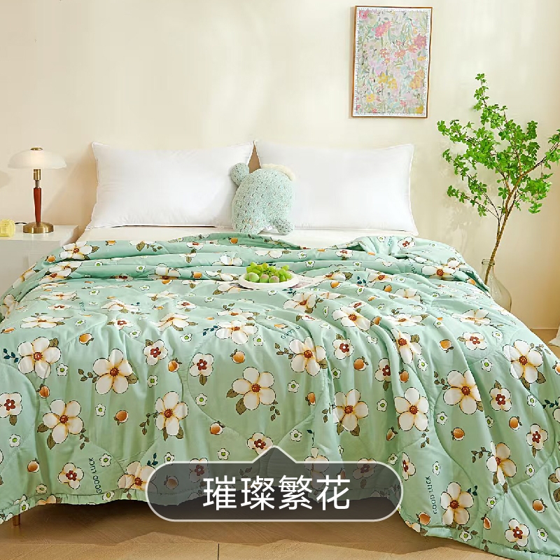 跑量水洗棉印花夏被
尺寸  200*230
工艺  机包边
面料  化纤水洗棉
重量  2.2斤左右详情图8