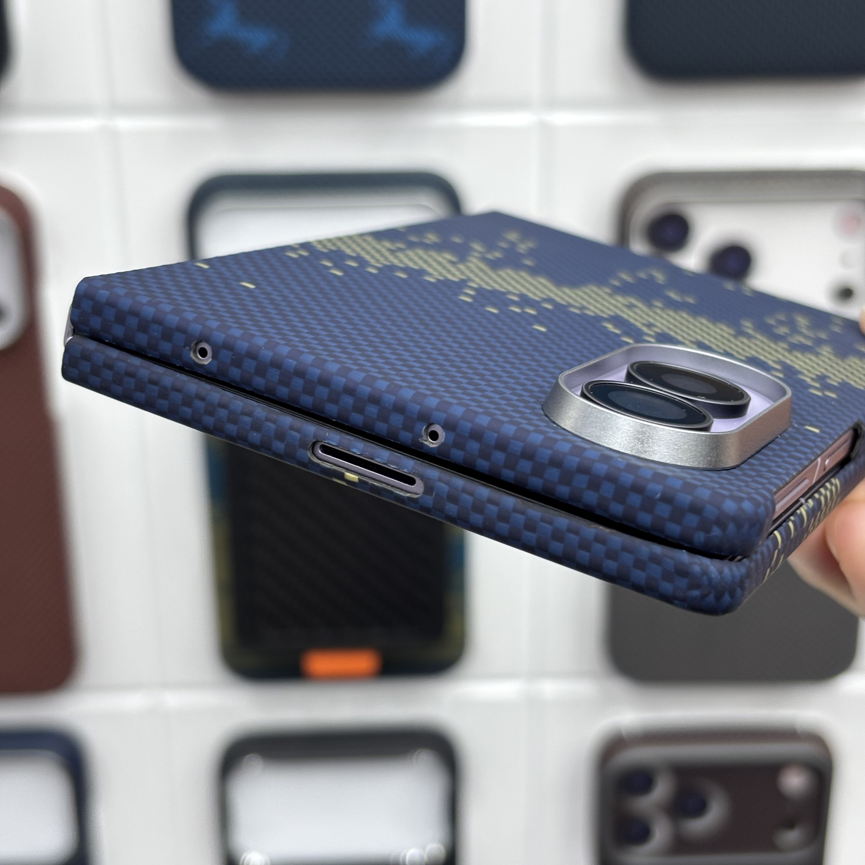 Para samsung Z FOLD8 caso de teléfono de fibra de aramida ultra delgada resistente a los arañazos resistente al desgaste no se desvanece kevlar blue star river protector caso Specification image