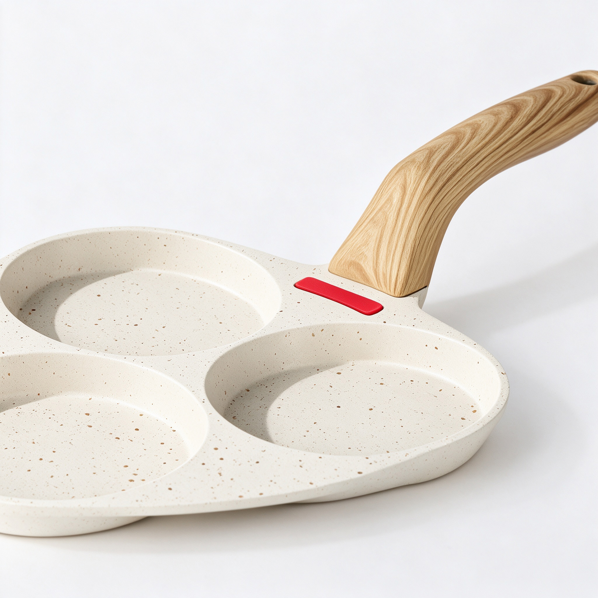 CGUCOOK three-hole non-stick frying pan, egg frying pan, home breakfast, Mai Fan stone egg frying pan, poached egg pan, egg burger, non-stick flat aluminum pan, frying plate Application Scenario